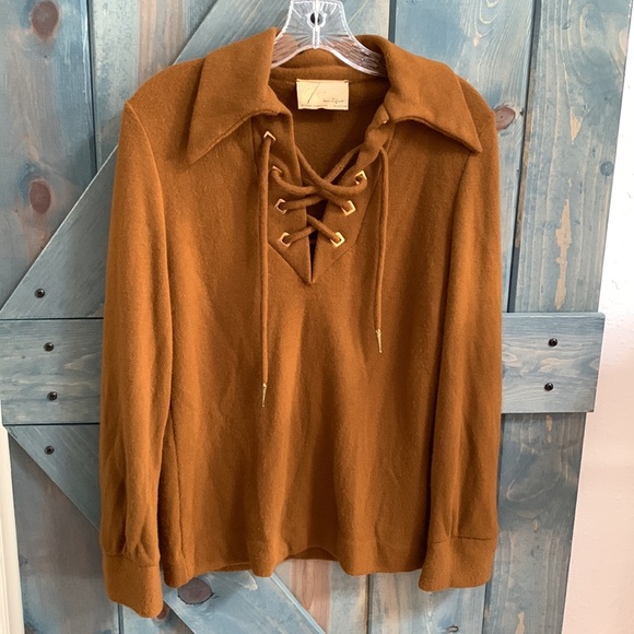 Men’s Vintage Hippie Shirt w/ big Lapels - Woodstock Era - Lace Up. - Picture 3 of 17